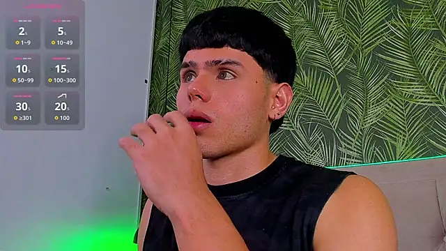 Nathaniel_Park live sex cam