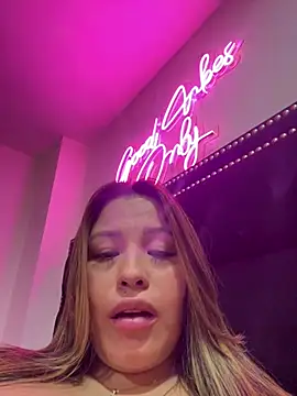 sexyyykloee live sex cam
