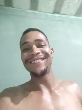 LATREL22ctmtrs live sex cam