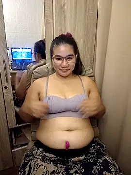 Kissy07's cam snapshot