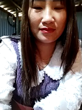 emini-xx's cam snapshot