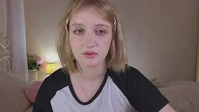 ELLIEJAY live sex cam