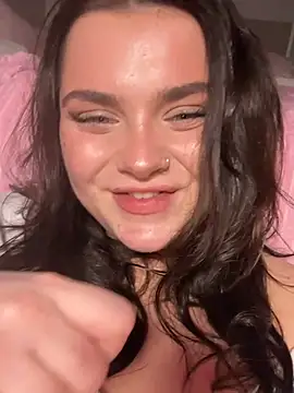 LanaLouuBear's cam snapshot