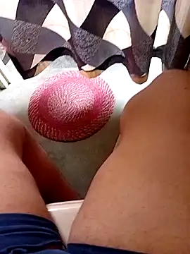 Horny-boyyy live sex cam