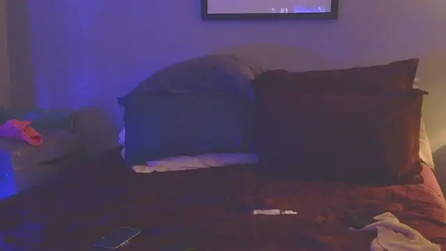 NWBuilt live sex cam