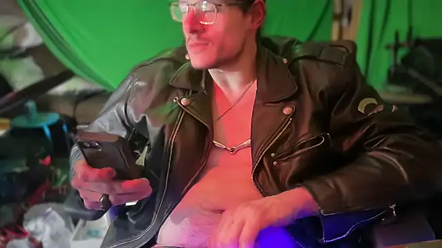 MasterDaddyCool's cam snapshot