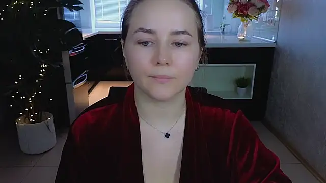 Mira_Mermayd live sex cam