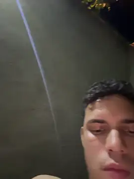 Daniel-900 live sex cam