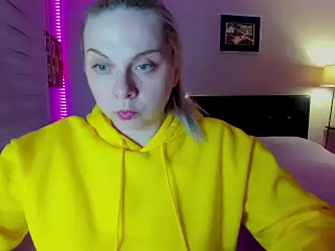 i_love_iva's cam snapshot