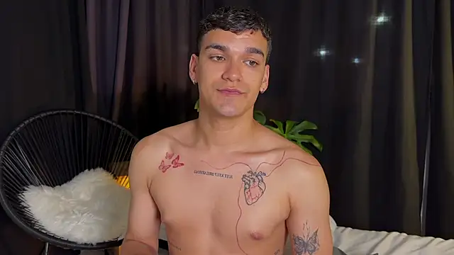 EROS_AND_ALAN's cam snapshot