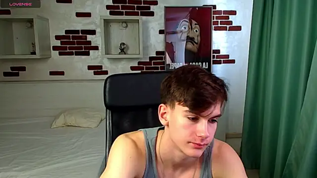 BradyFlint live sex cam