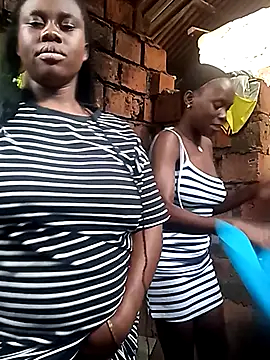 Sassy_boobs21's cam snapshot