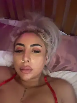 zara_bellexx live sex cam