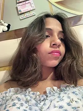 its_anuuu's cam snapshot