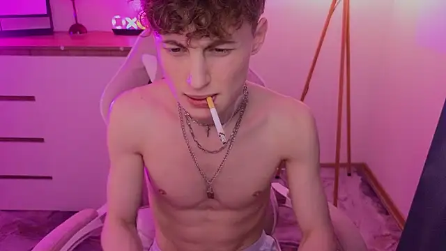 crisp1n's cam snapshot