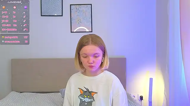 StellaBunny's cam snapshot