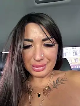 RuslanaXX live sex cam