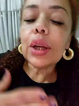 BadMicaela1 live sex cam