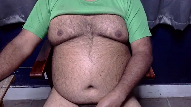 hairysubcub_70's cam snapshot