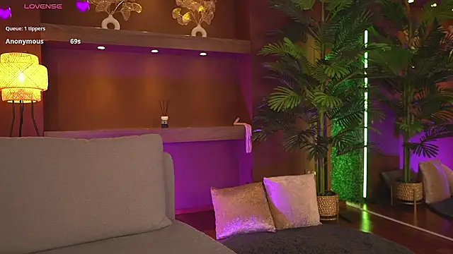 JustinneJade live sex cam