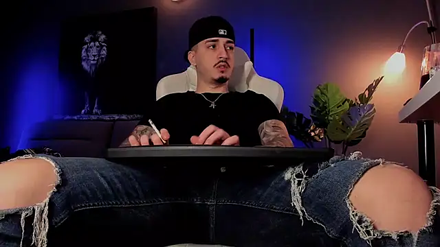 uptomatty live sex cam