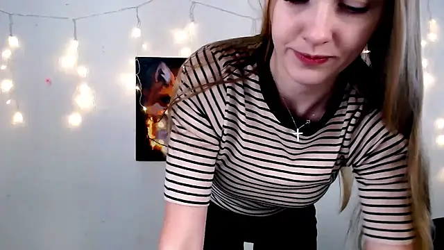 Doll_Angelina's cam snapshot