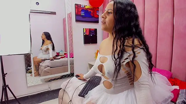 Scarlett_Moom's cam snapshot