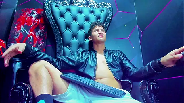 Ethan_Waalker live sex cam