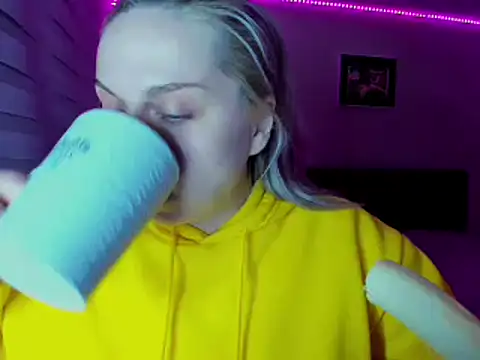 i_love_iva's cam snapshot