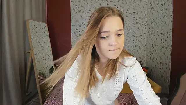 LustfulLove_'s cam snapshot