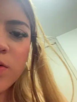 meggan___'s cam snapshot