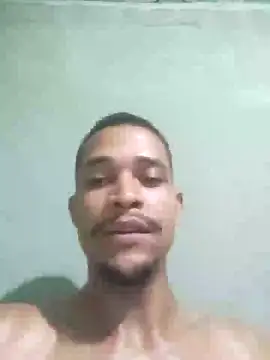 LATREL22ctmtrs live sex cam