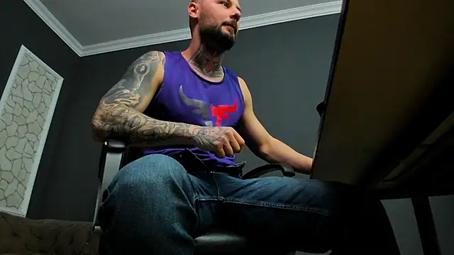 BrianHunts live sex cam