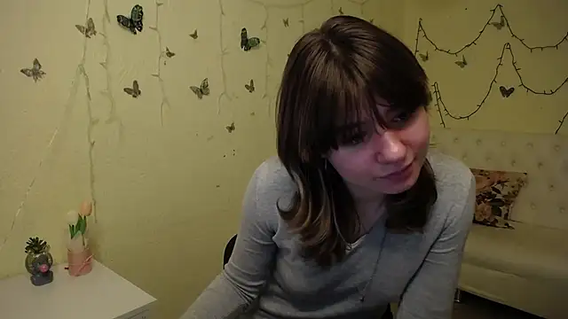 AnnaWest_'s cam snapshot