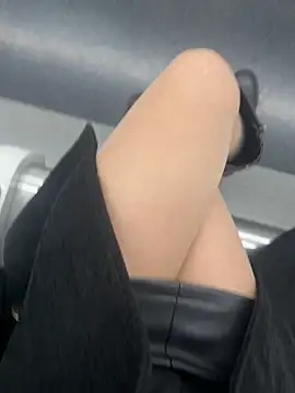 yimisun01's cam snapshot