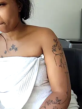 Drippincaty's cam snapshot