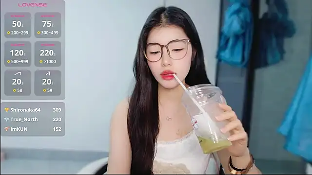 -XiaoYu-777's cam snapshot