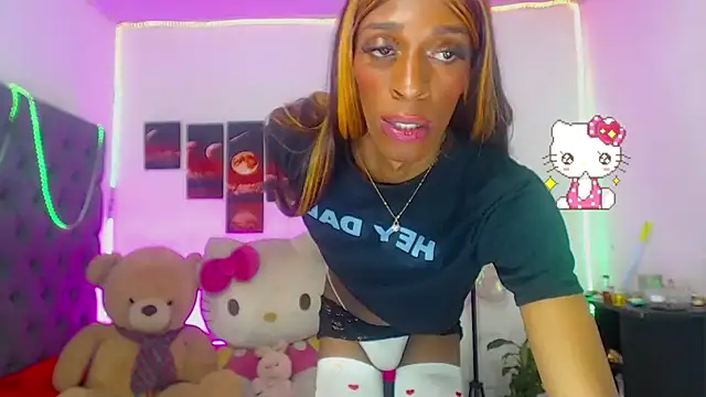 lucianadolll live sex cam