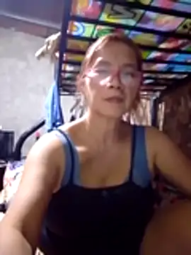 SexyHottMom's cam snapshot