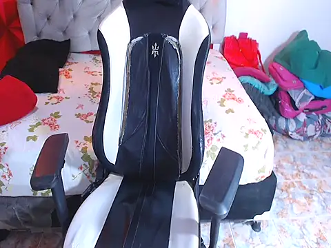 hotsweet-69's cam snapshot