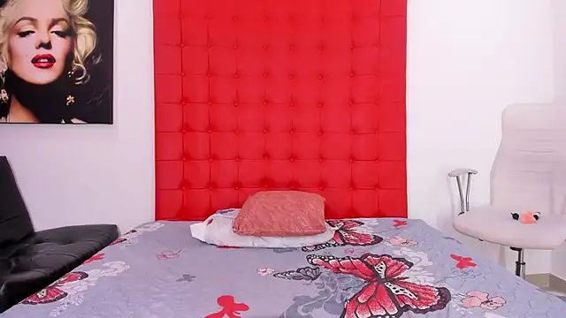 Zoe__smiith's cam snapshot