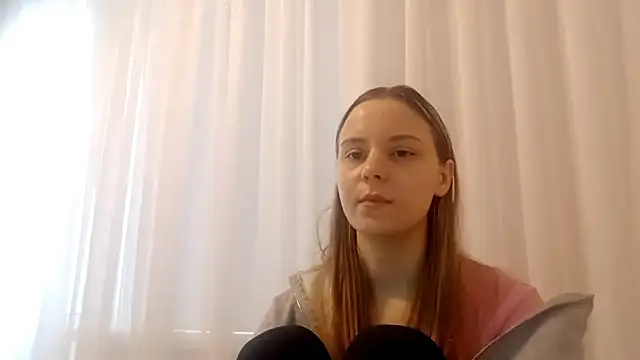 CrackShirker's cam snapshot