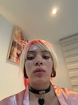 romanovanita's cam snapshot