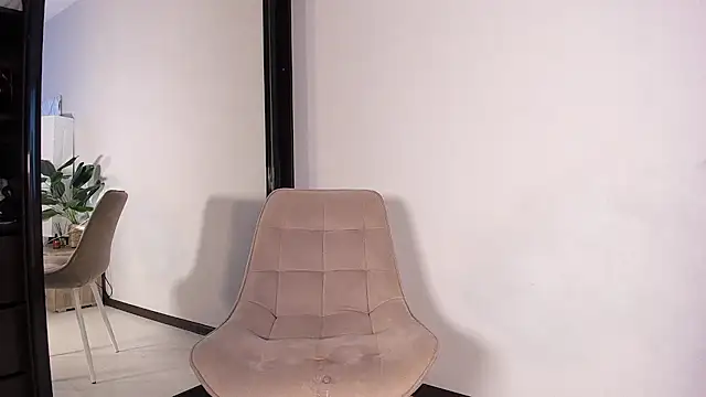 creambaby1 live sex cam