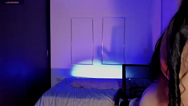 MeganWhite3's cam snapshot