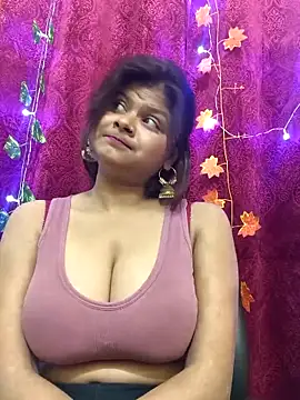 Attractive_Queen_'s cam snapshot