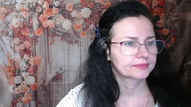 Miroslava_Happi's cam snapshot