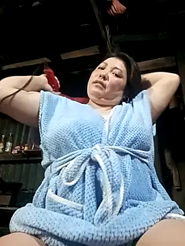 sary-hot2x's cam snapshot