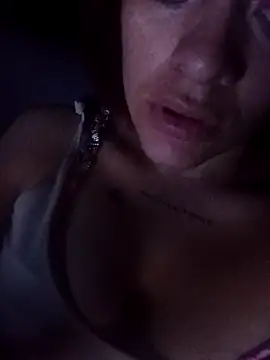 Putitaa34's cam snapshot