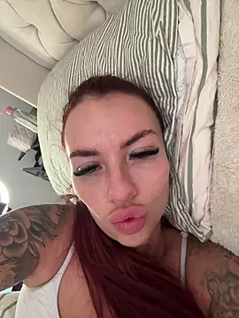 BELLABLACKXUK's cam snapshot